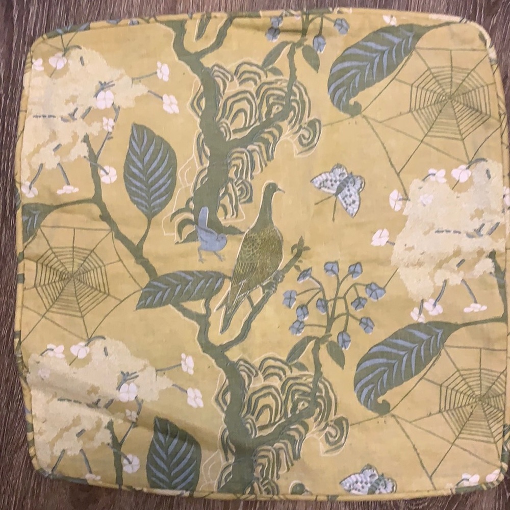 Eclectic, whimsical pattern made of designer linen fabric with cording & zipper